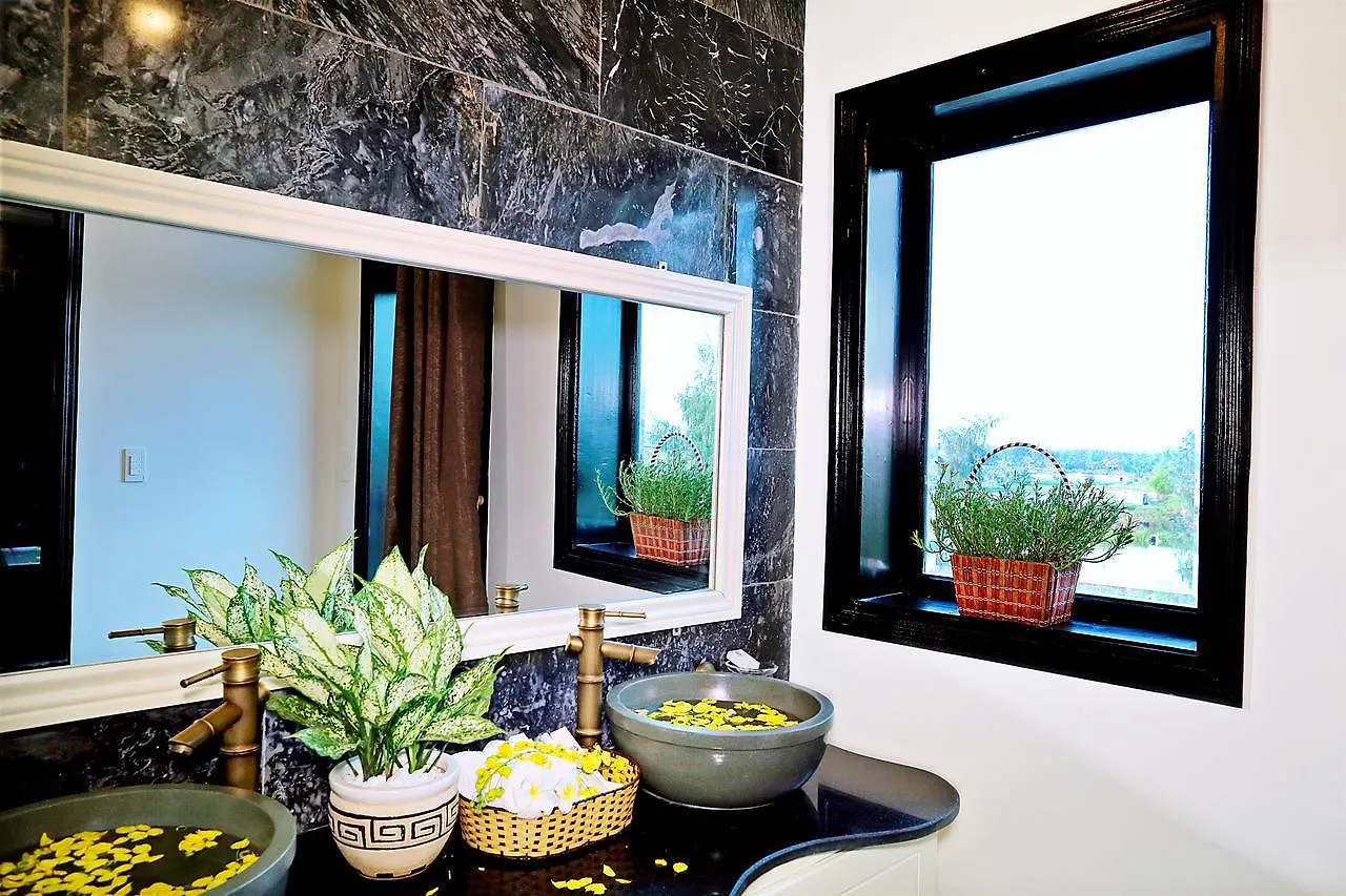Hoi An Osaka Boutique Villa Otel Hoi An